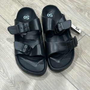 SO new Sandal with tag